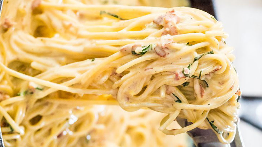 Spaghetti a Carbonara: Aprenda a fazer