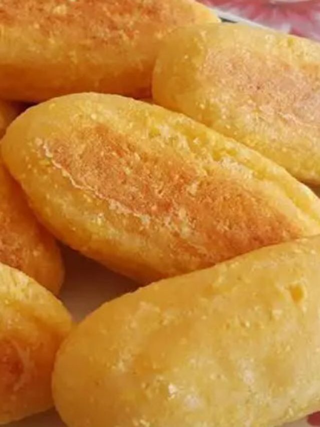 Pãozinho de fubá que não vai ovos e nem trigo