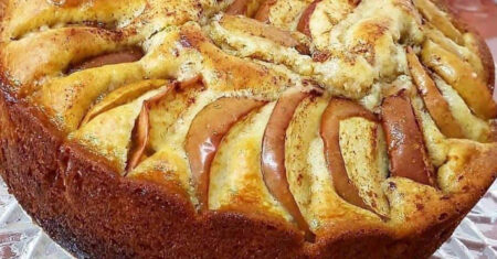 Bolo de maçã da vovó, esse bolo tem um gostinho caseiro delicioso, faça