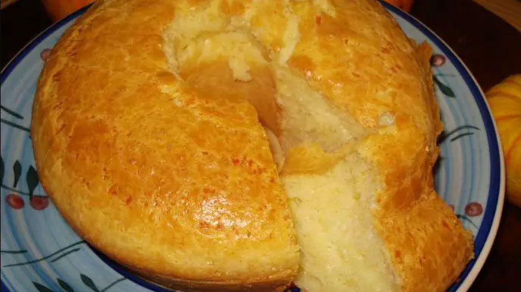 Pão de queijo gigante