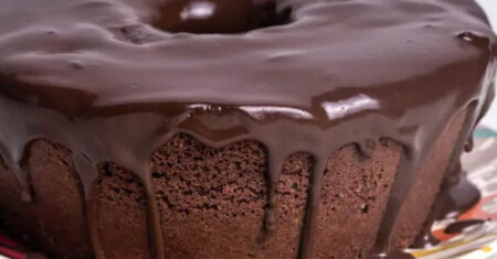 Bolo de café com chocolate, você vai amar comer esse bolo, faça já