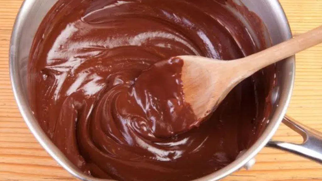 Ganache para recheio de bolo