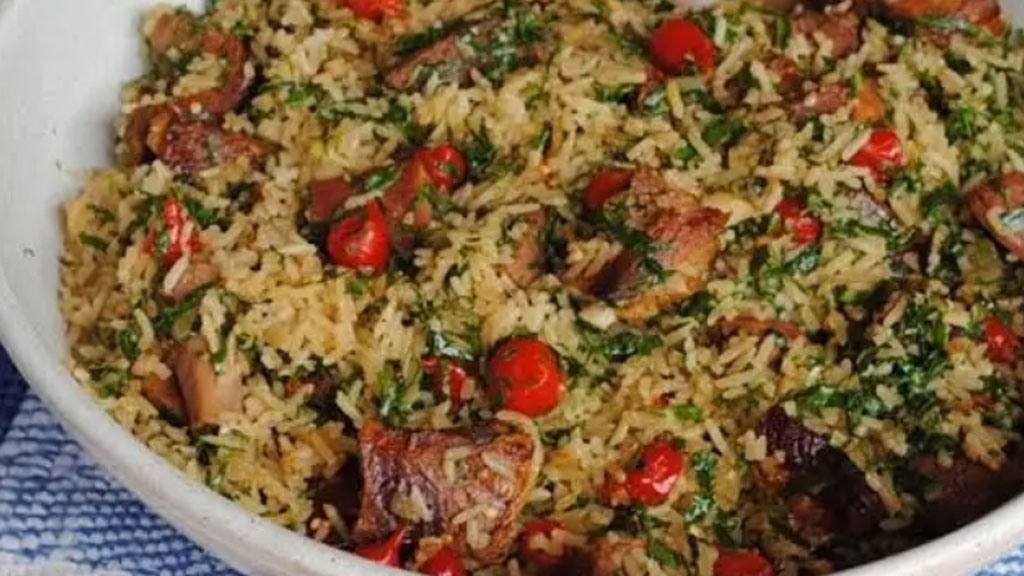 Arroz temperado com costela