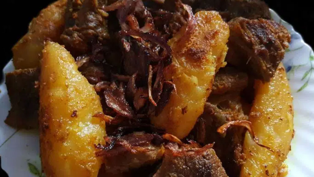 Carne com batata na panela