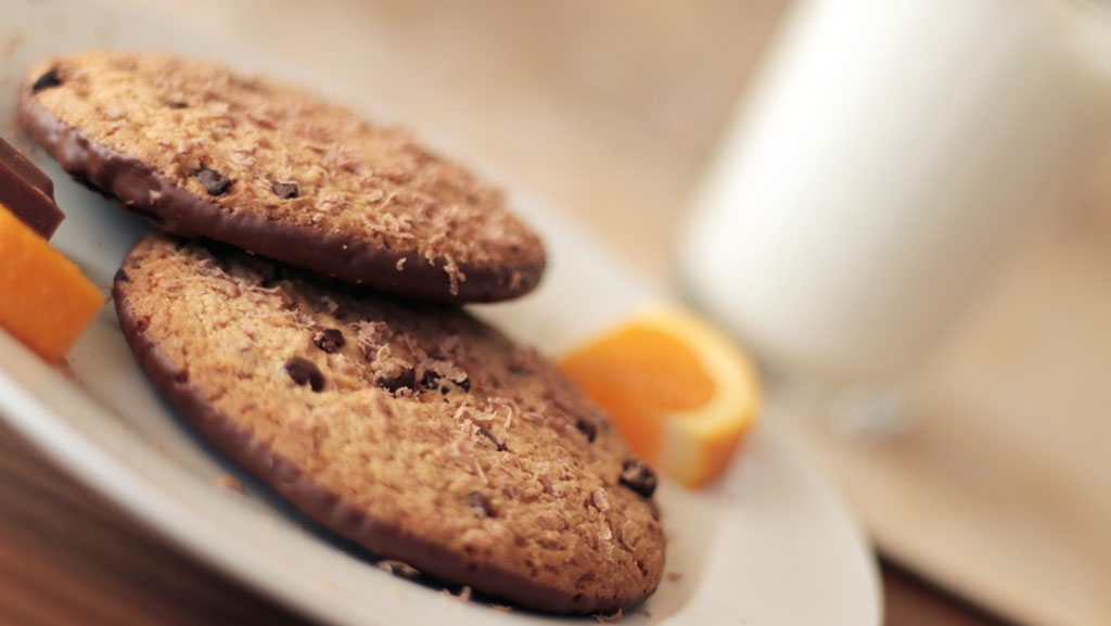 Biscoito de chocolate com laranja