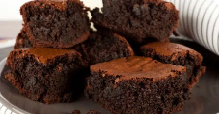Brownie com muito chocolate, uma tentação a cada mordida, veja