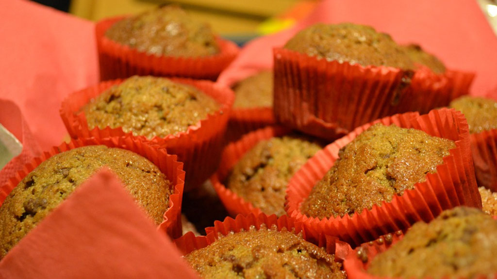 Cupcake integral de banana e chocolate