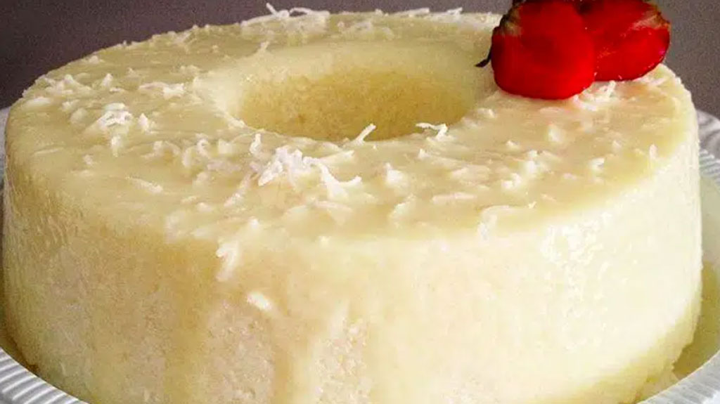 Bolo de tapioca cremoso