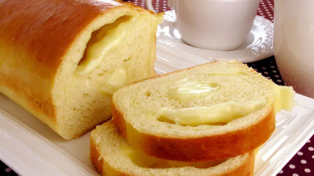 Pão cremoso de queijo