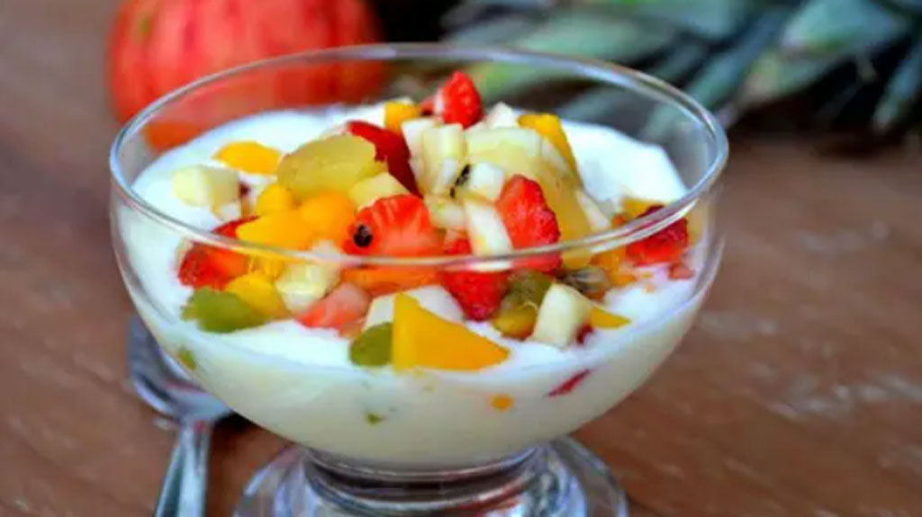 Salada de frutas com guaraná