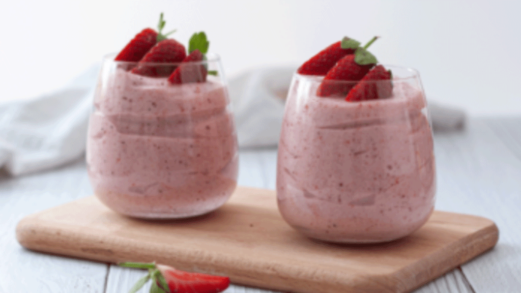 Mousse de morango cremoso