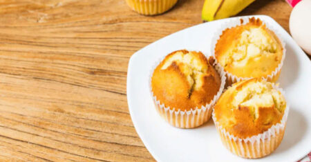 Muffin de banana no liquidificador, faça essa receita simples e gostosa, veja