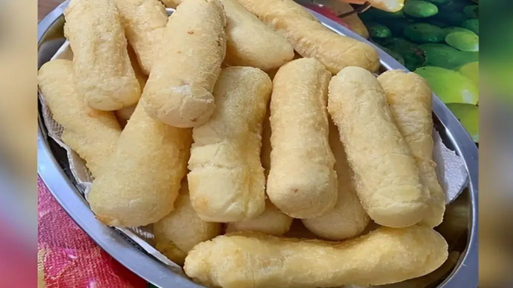 Palitinhos de queijo no forno