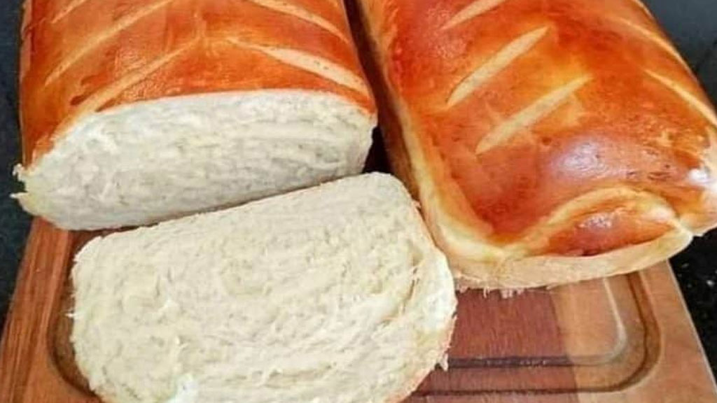 Pão caseiro amanteigado