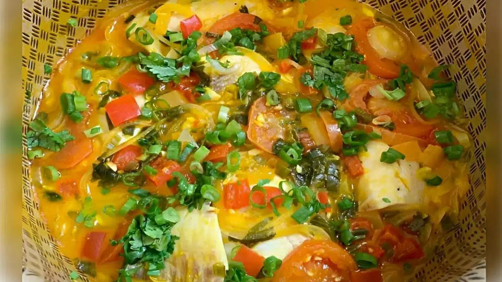 Moqueca deliciosa de tilápia