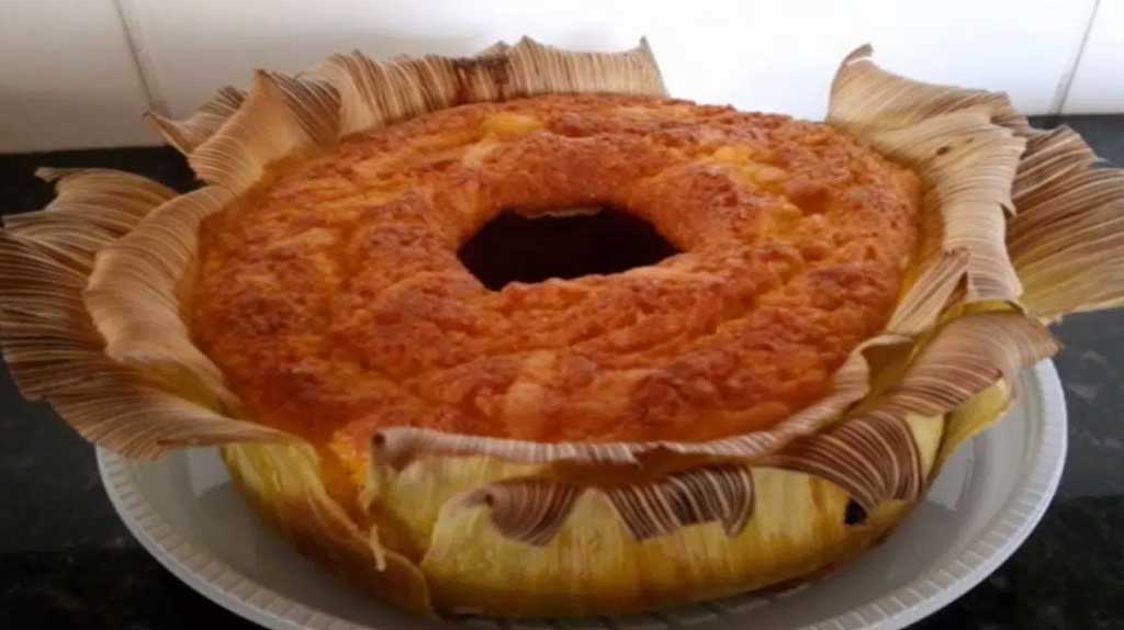 Bolo de milho cremoso na palha, aprendi essa receita em uma padaria