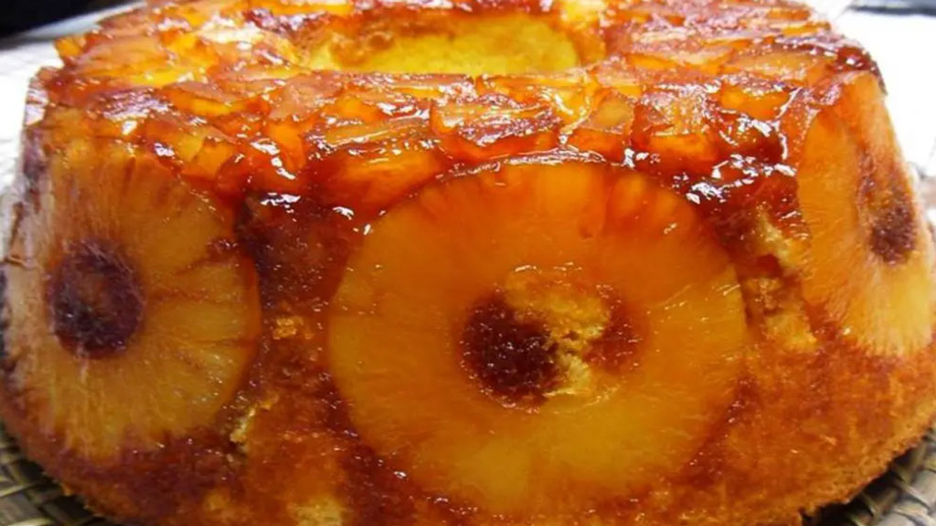 Torta de abacaxi deliciosa, uma receita simples que você precisa provar agora!