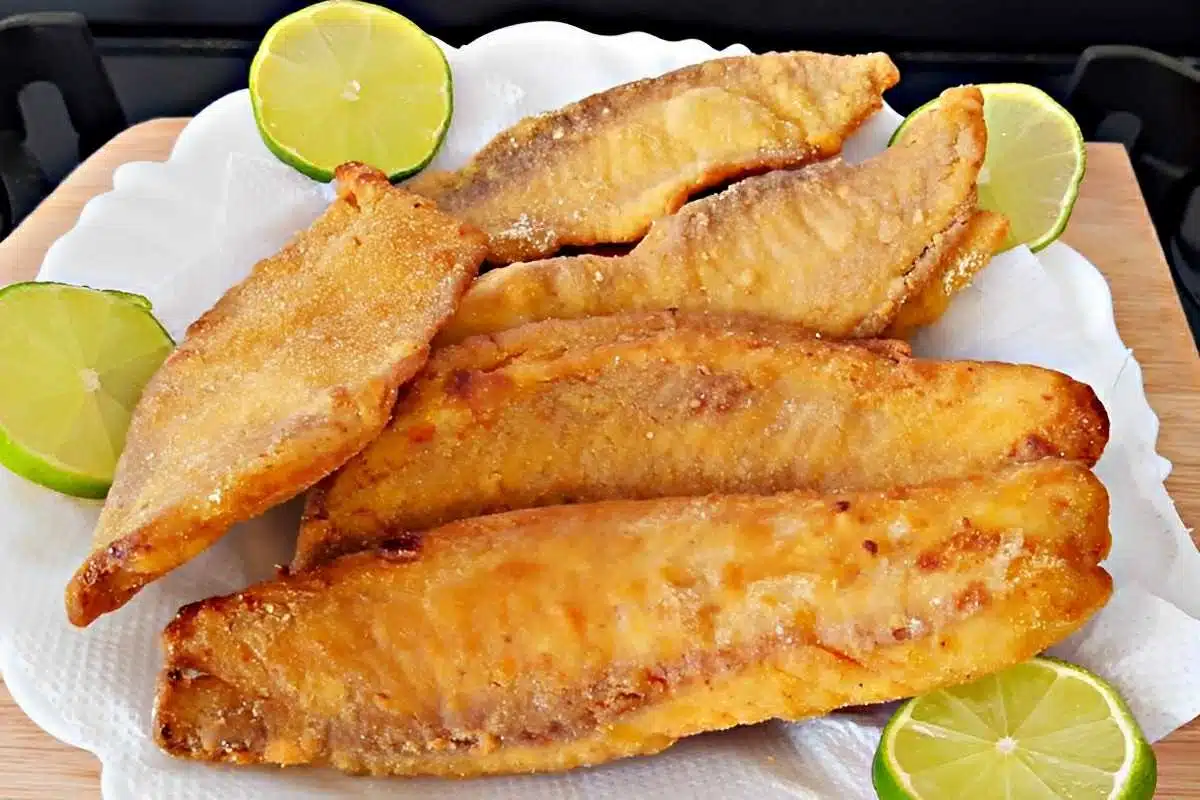 Peixe frito irresistível, o segredo para um almoço delicioso e rápido