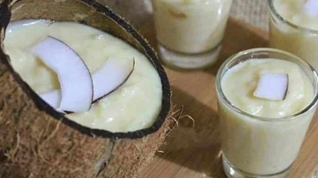 Cocada cremosa com leite de coco