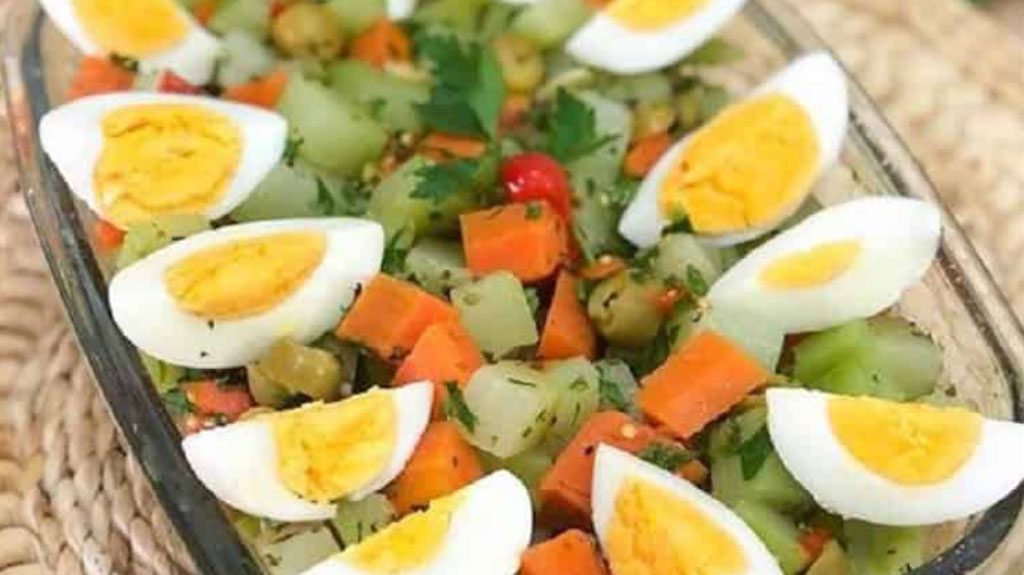 Salada simples com legumes