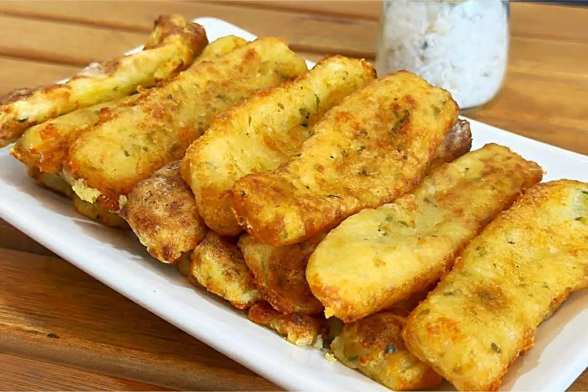 Palitinhos de batata com queijo