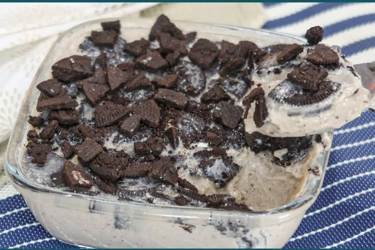 Sobremesa com biscoito oreo