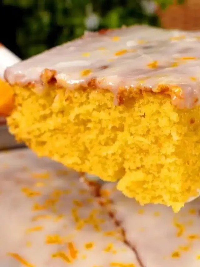 Bolo de laranja com casca