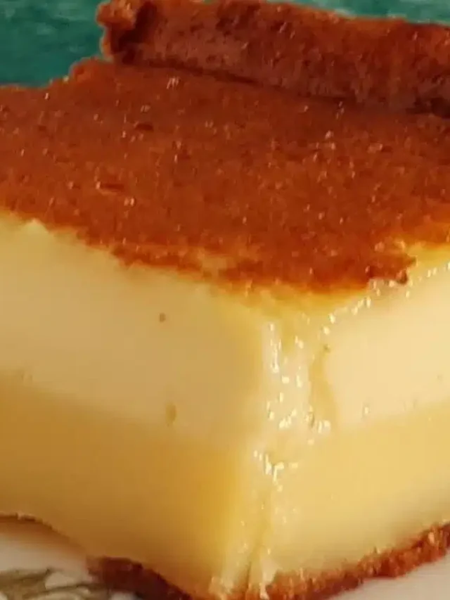 Bolo de maisena recheado