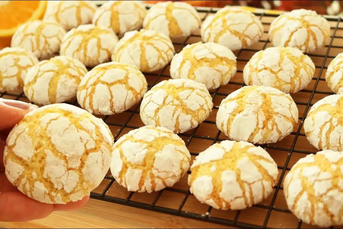 Biscoito craquelado de laranja