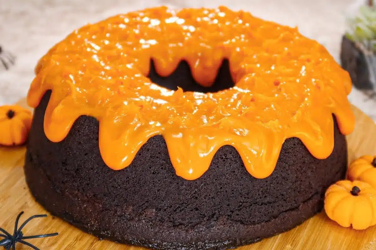 Bolo de chocolate com laranja