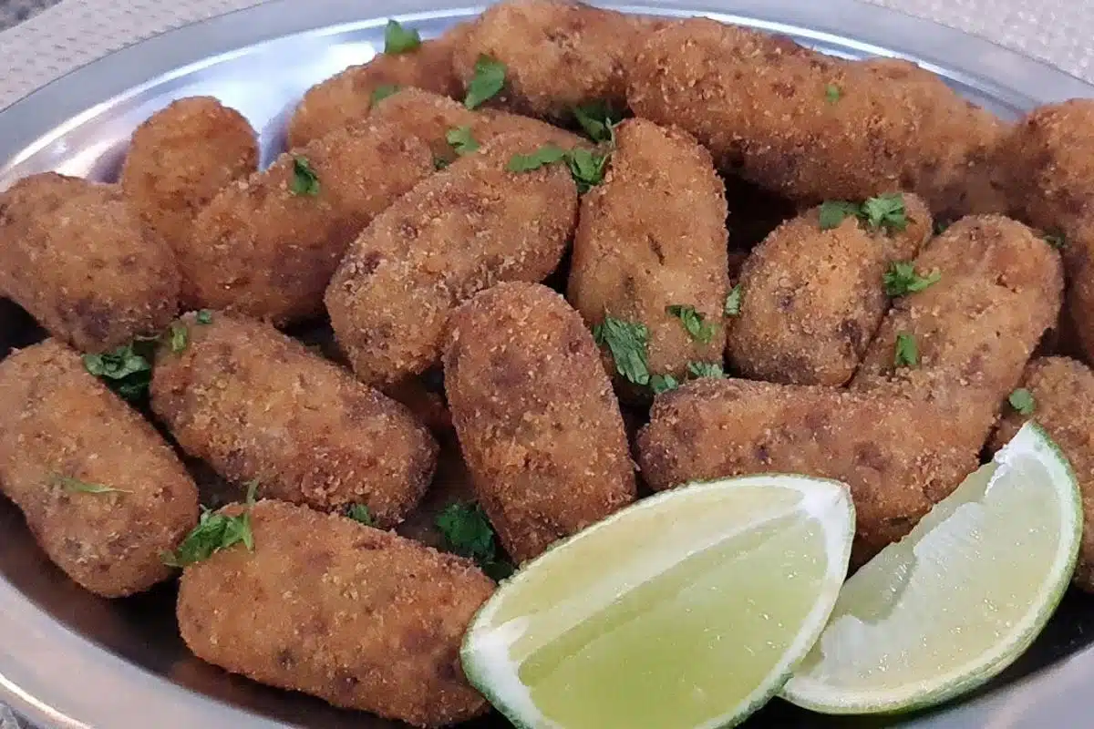 Croquete de carne moída