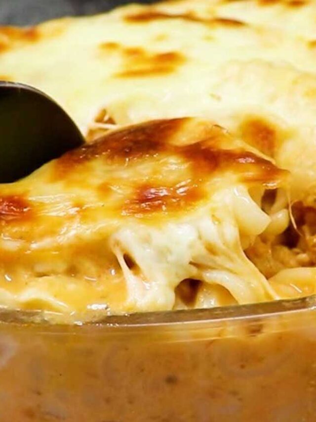 Macarrão cremoso com frango