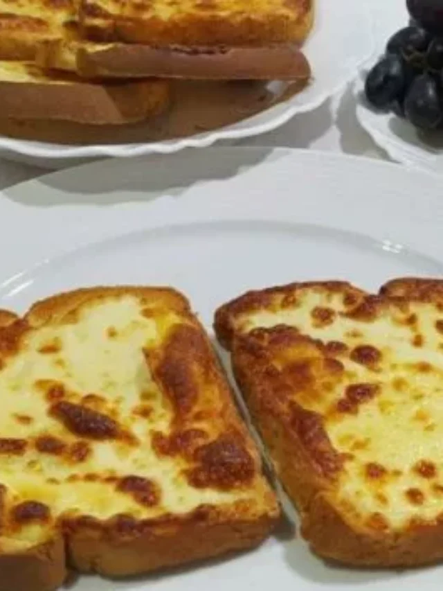 Torrada com requeijão na airfryer