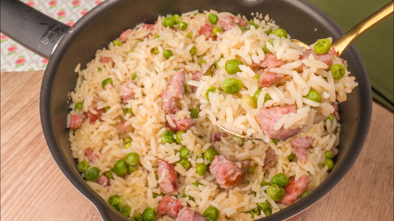 Arroz com linguiça na panela