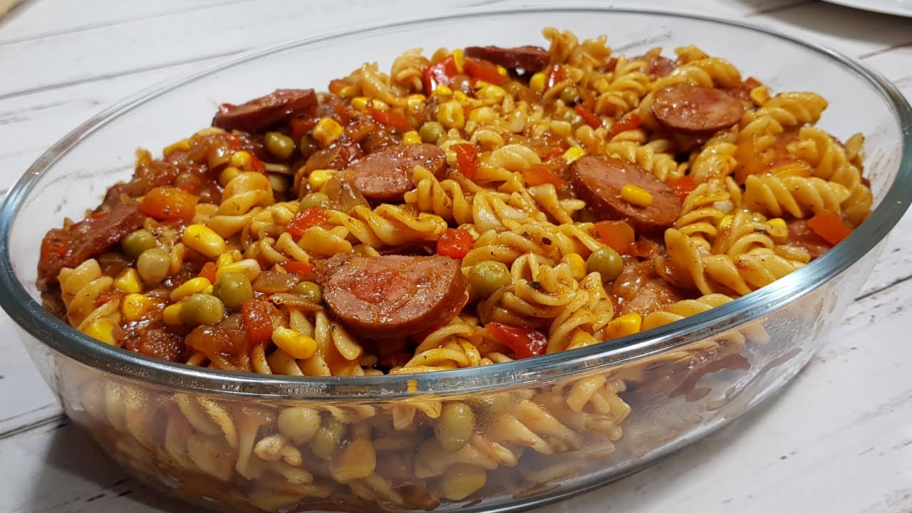 Macarrão com calabresa